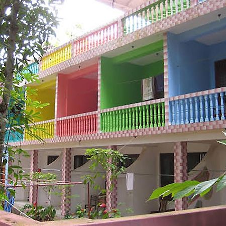Hotel Santis ฮิกคาดูวา ภายนอก รูปภาพ