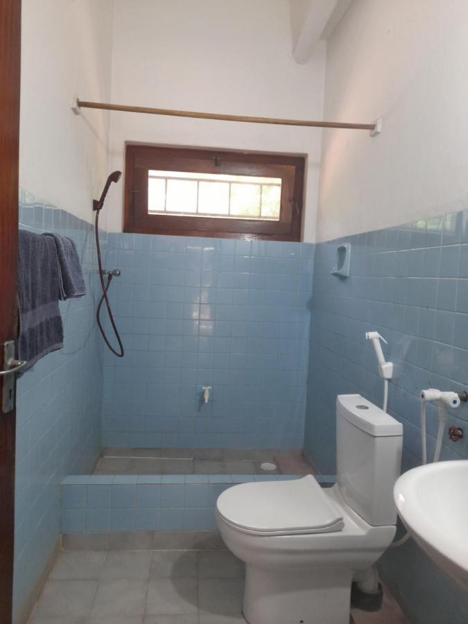 Hotel Santis ฮิกคาดูวา ภายนอก รูปภาพ