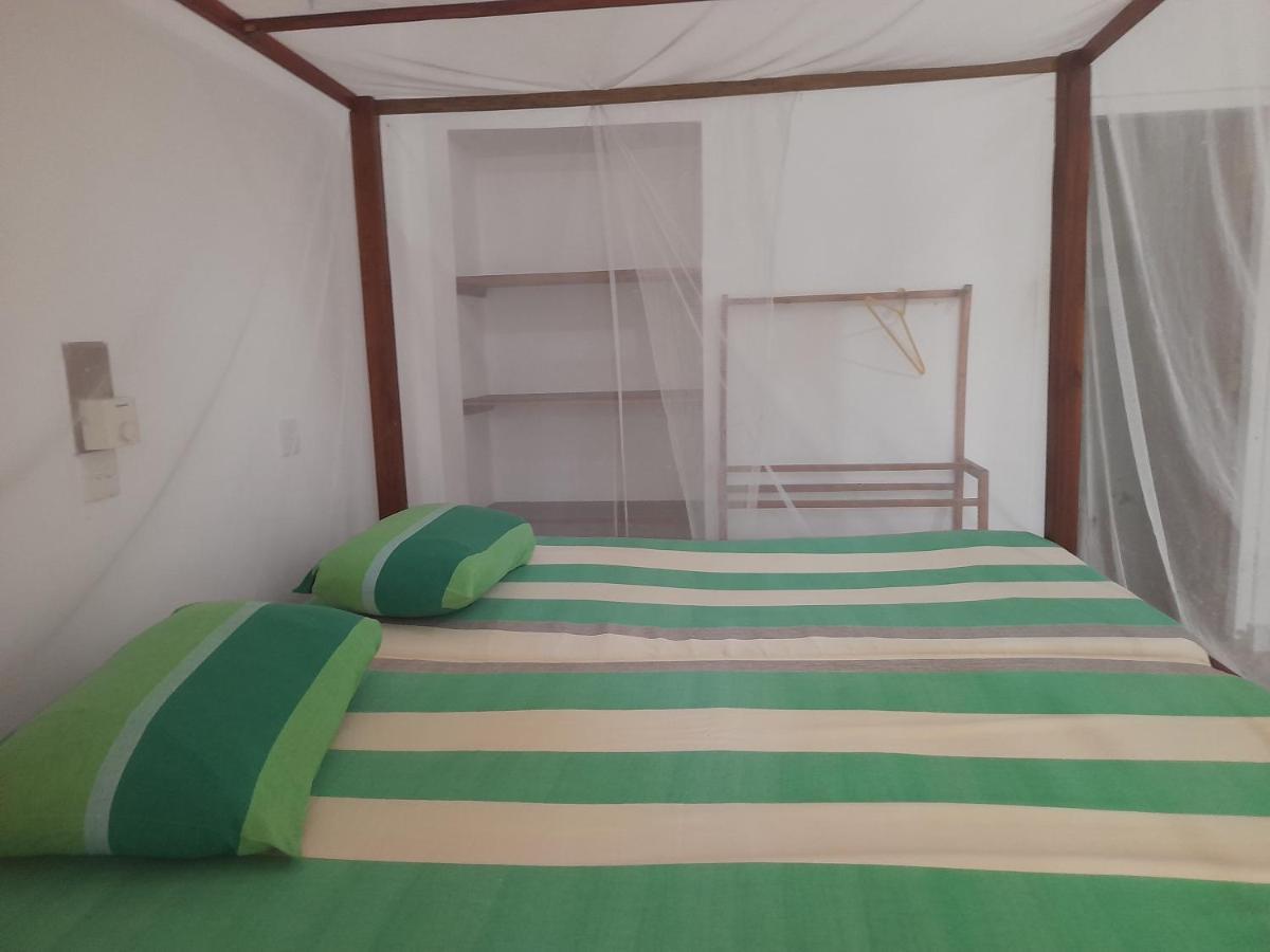 Hotel Santis ฮิกคาดูวา ภายนอก รูปภาพ